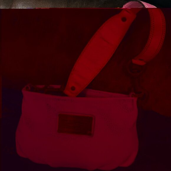 Marc by Marc Jacobs Fuchsia Shoulder Bag - EUC - Picture 3 of 6